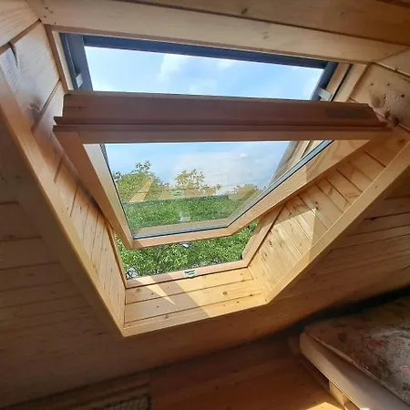 Se Saunou A Vinny Sklep Zivjeli Holiday home *