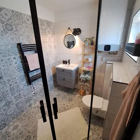 Vakantiehuis Se Saunou A Vinny Sklep Zivjeli *
