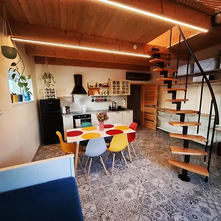 Se Saunou A Vinny Sklep Zivjeli Vakantiehuis Jevisovka