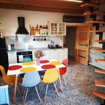 Se Saunou A Vinny Sklep Zivjeli Holiday home
